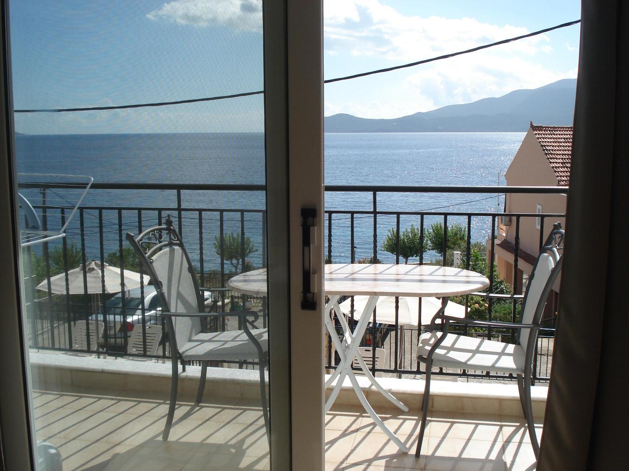 Mema'S Apartment Agia Efimia 外观 照片