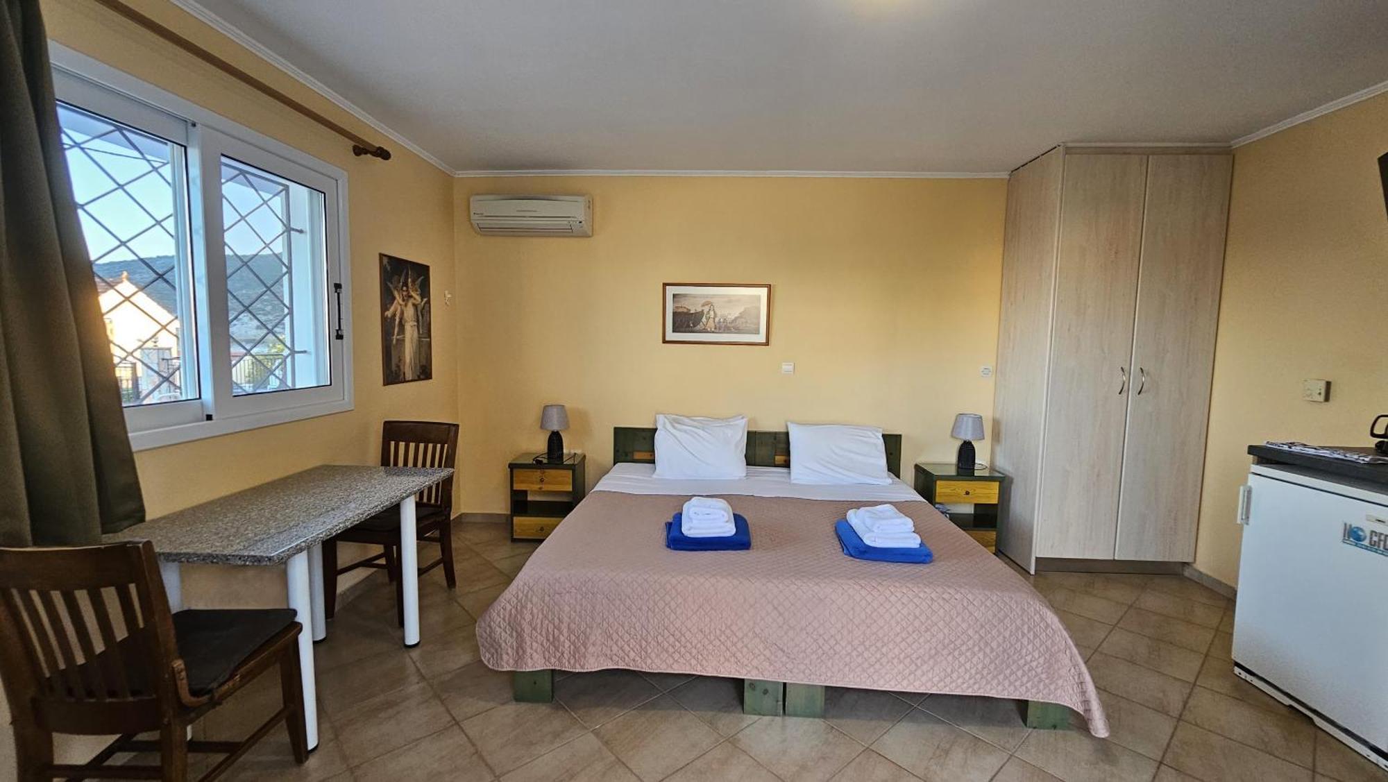 Mema'S Apartment Agia Efimia 客房 照片