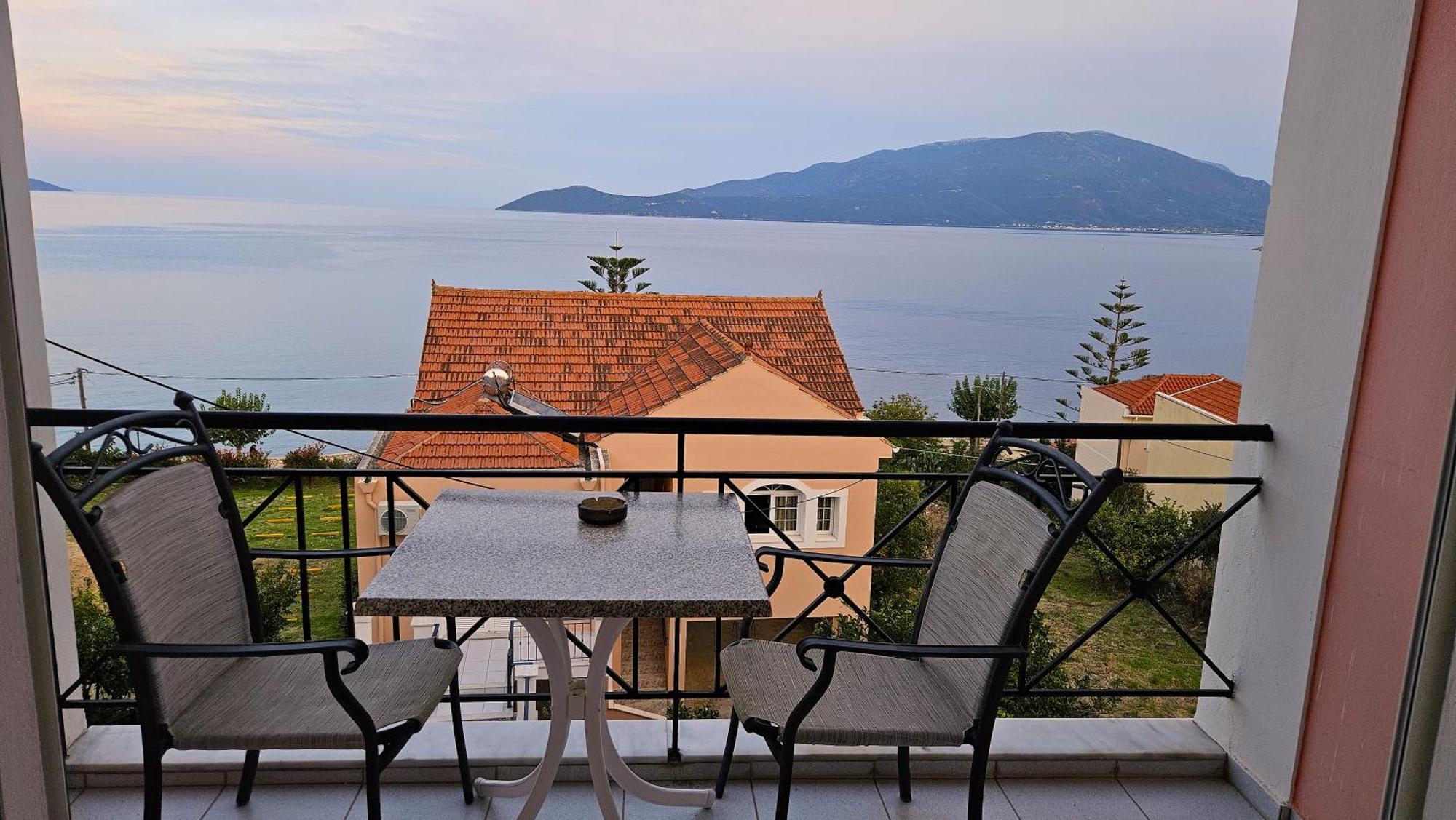 Mema'S Apartment Agia Efimia 客房 照片