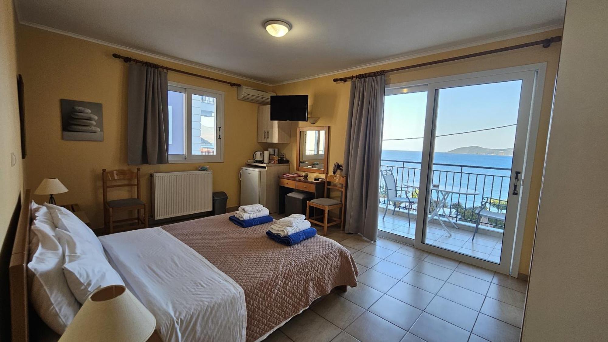 Mema'S Apartment Agia Efimia 客房 照片